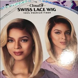 T4/27613 Sensationnel Cloud 9 Lace Wig CHRISSY